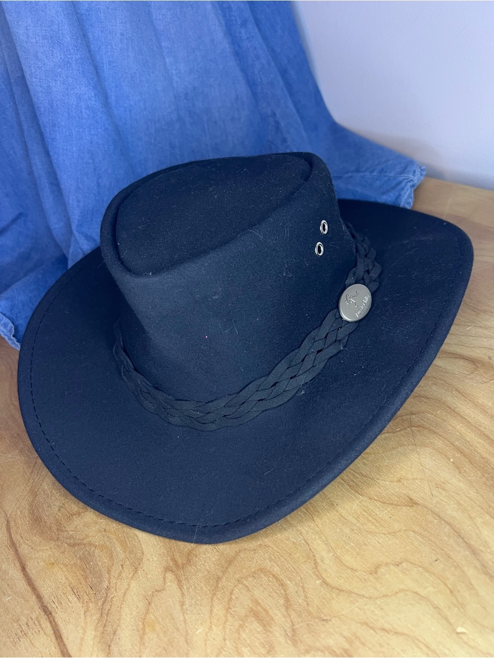 Aussie Chiller Bushie Black Shade Hat
